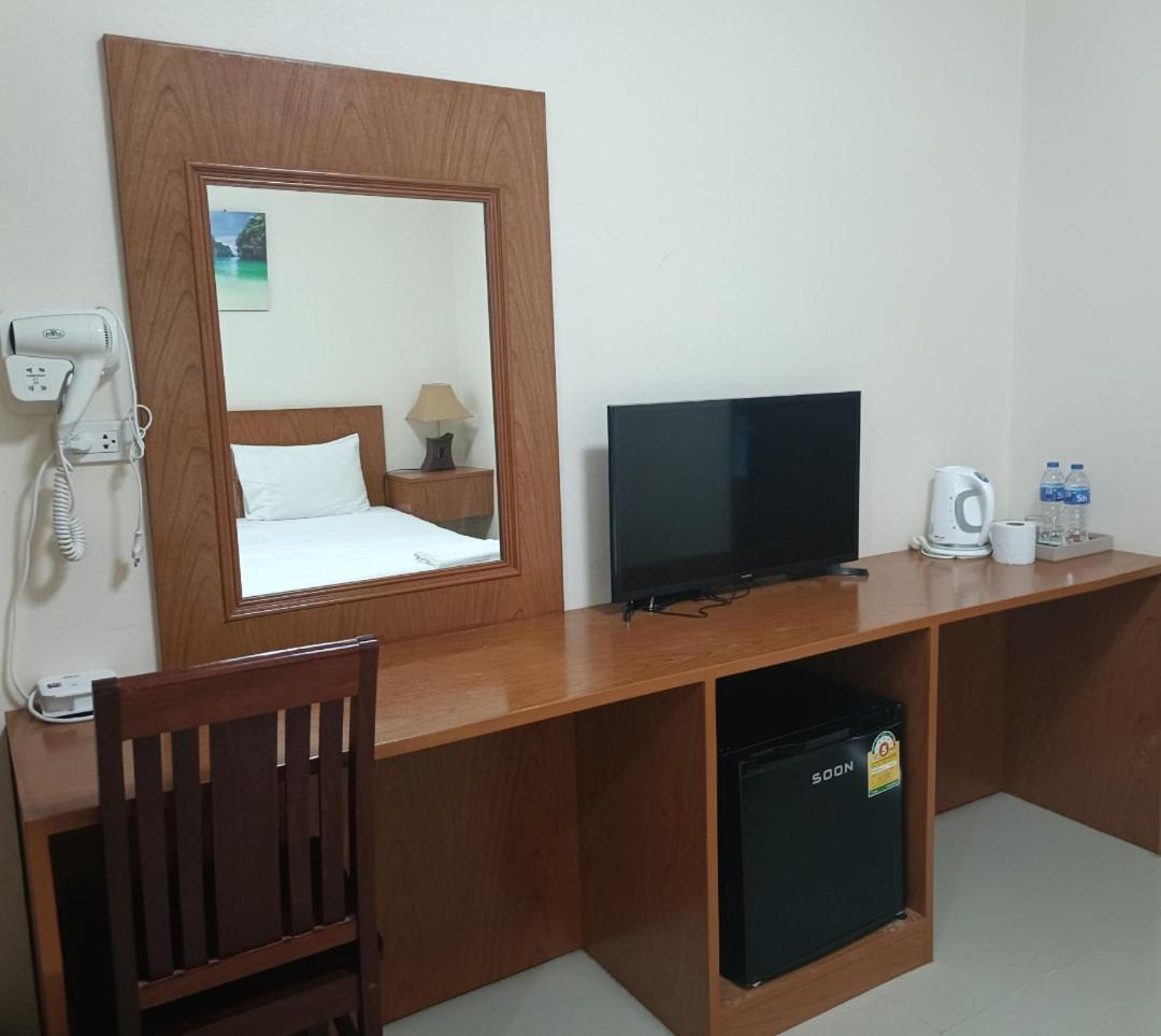 Sj House Hotel Aonang Bankhlongheng Kültér fotó