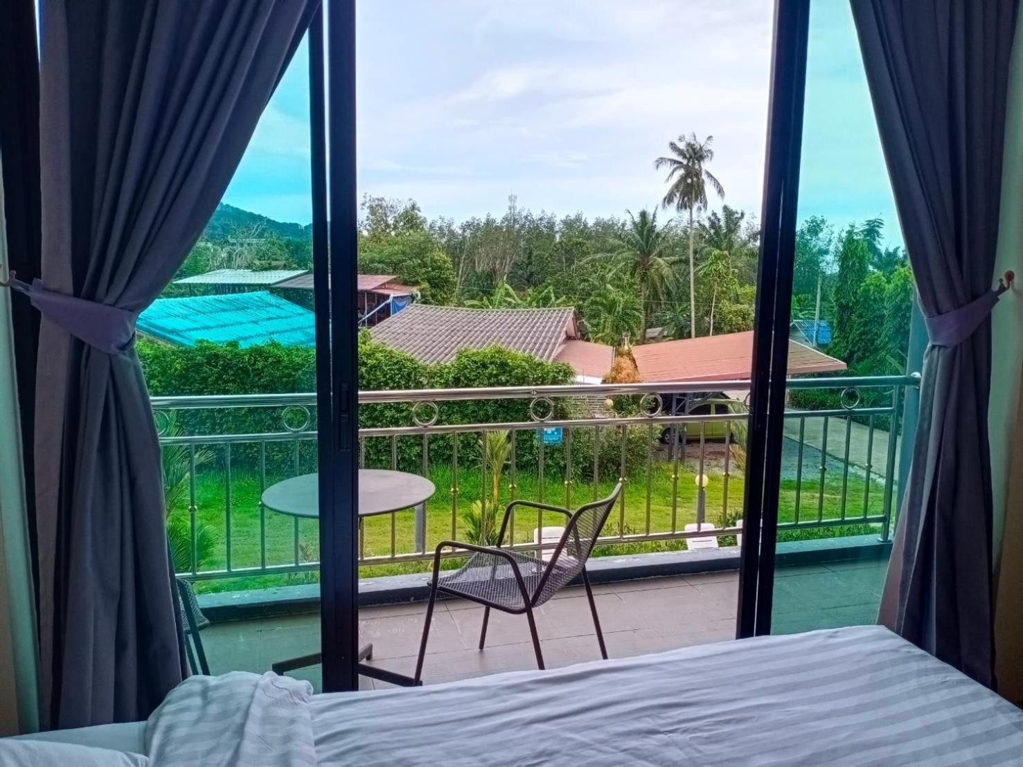 Sj House Hotel Aonang Bankhlongheng Kültér fotó