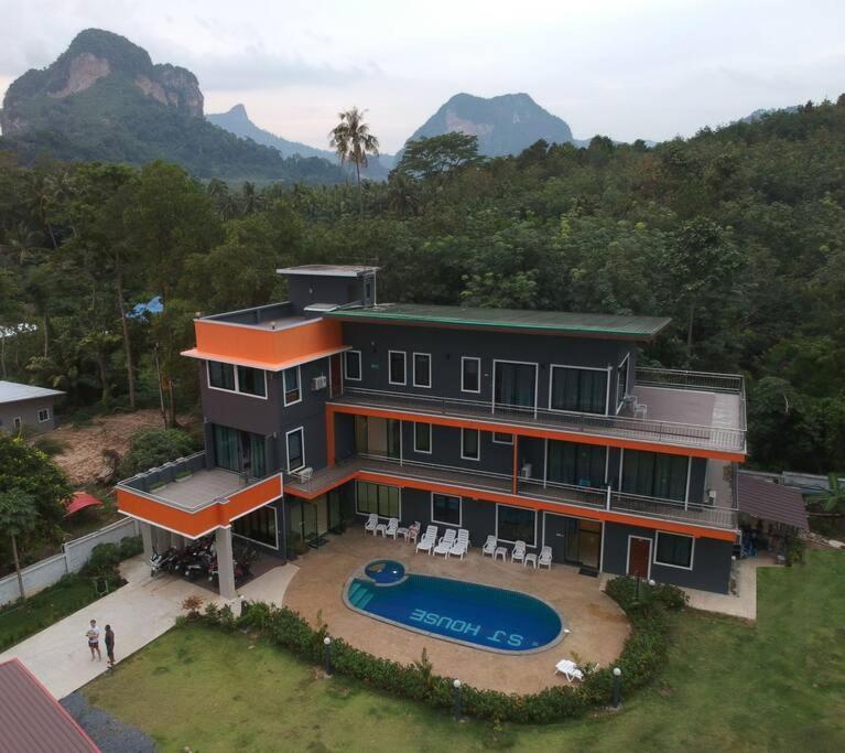 Sj House Hotel Aonang Bankhlongheng Kültér fotó
